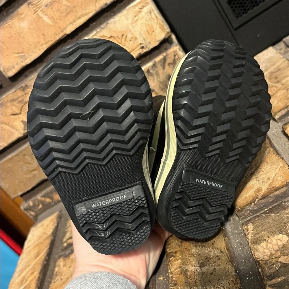 Sorel Toddler Black 1964 PAC‎ Strap Winter Boots Size 4